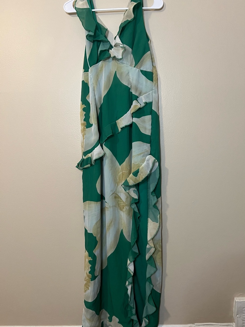 PrettyLittleThing Green Floral Ruffle Maxi Dress